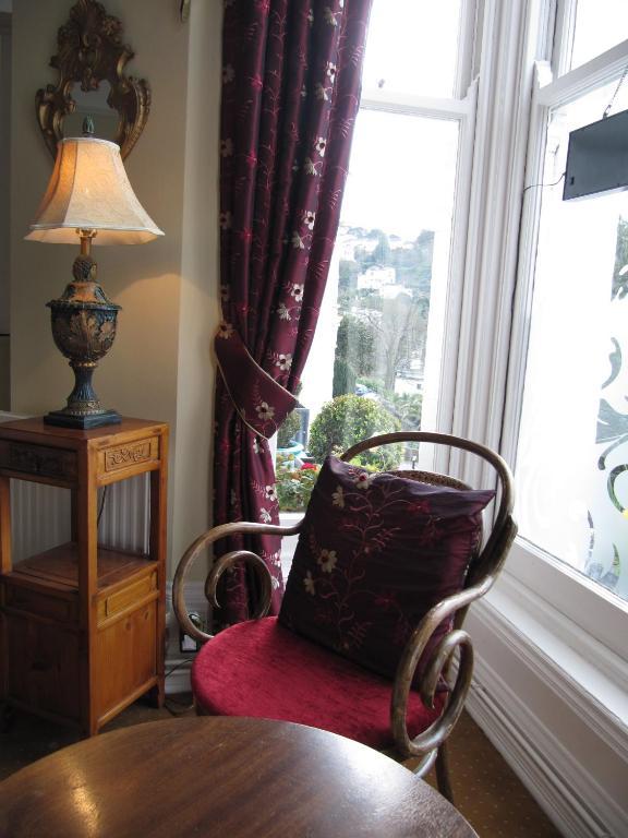The Shirley Bed and Breakfast Torquay Buitenkant foto